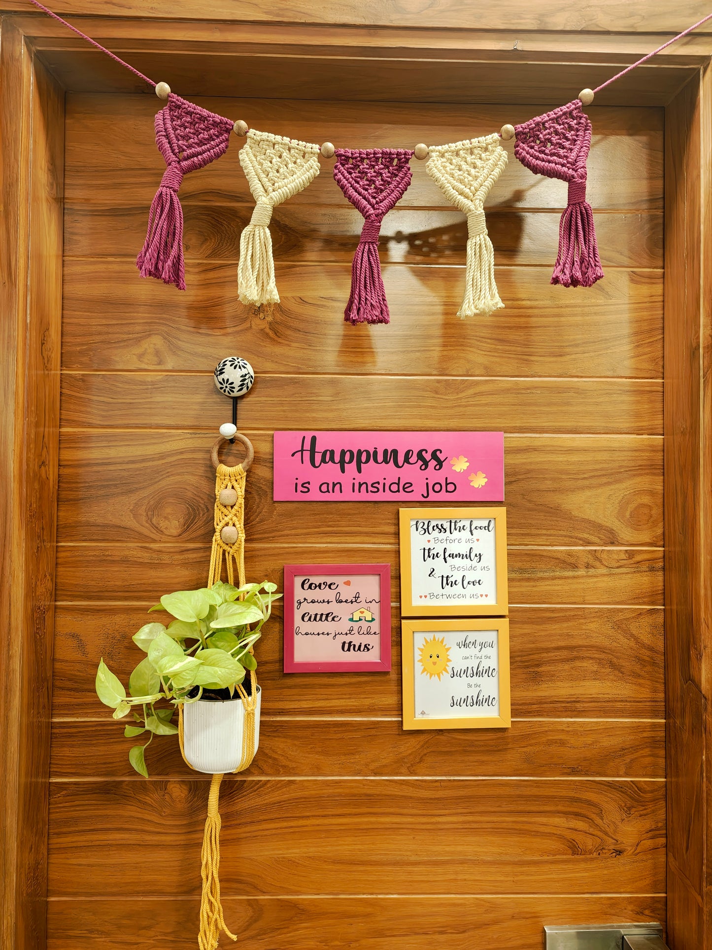 Happiness is an inside job | Wall Set